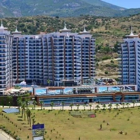 Azura Park Tourism Complex Lägenhet